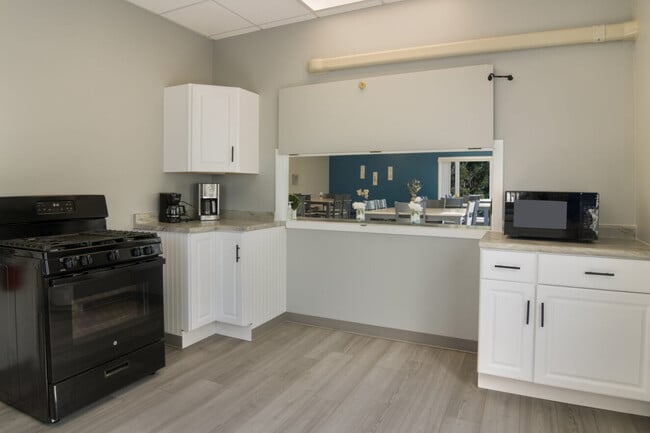 Photo - 892 Calla Lilly Ln