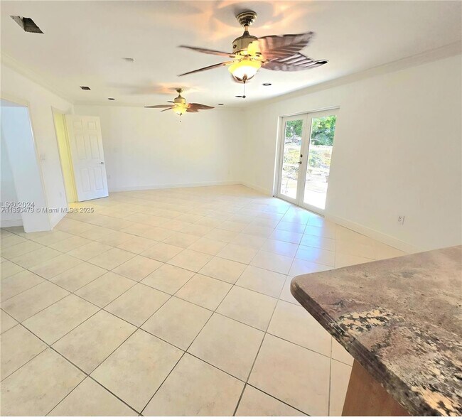 Photo - 7600 SW 19th Terrace