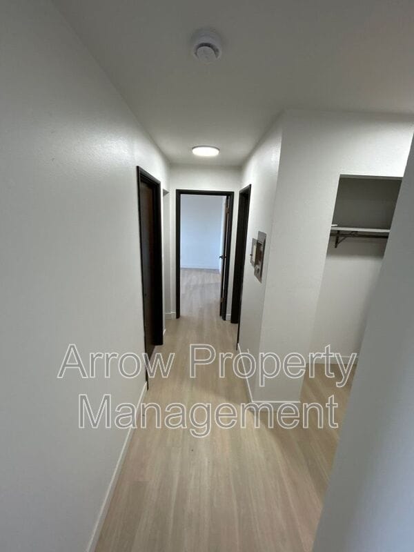 Photo - 215 E Arbor Ave