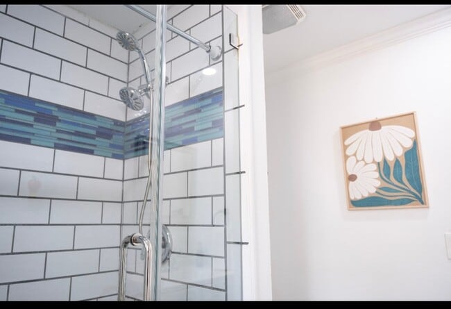 Photo - 2951 Iola St