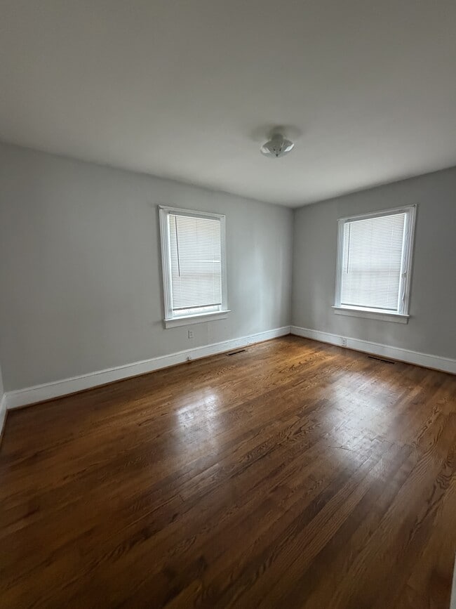 Photo - 164 Nelson St