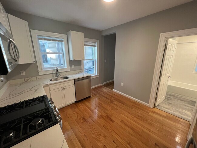 Photo - 33 Hancock St