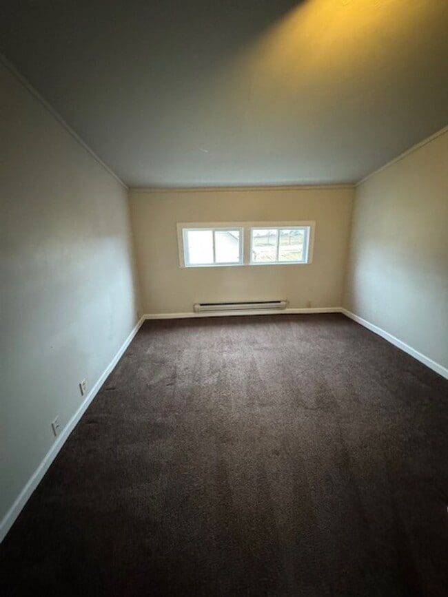 Photo - 1713 Hoagland Ave