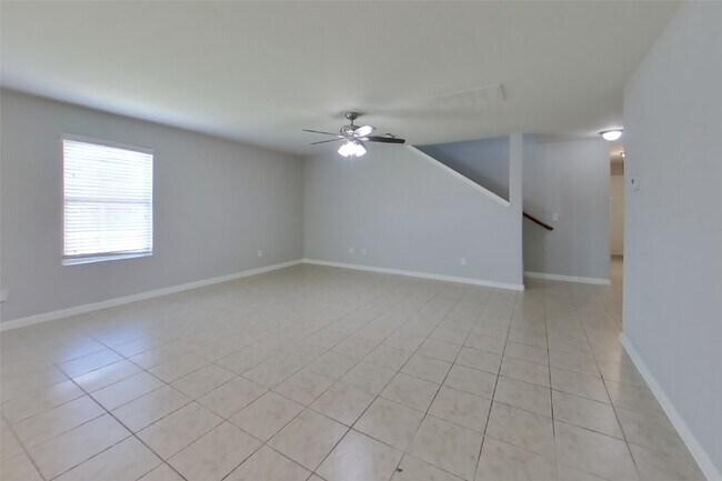 Photo - 930 Salado Slough Ln