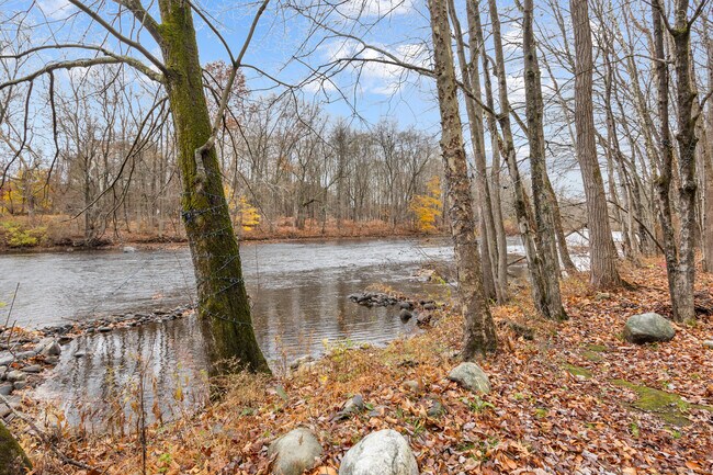 Photo - 1701 Farmington Ave