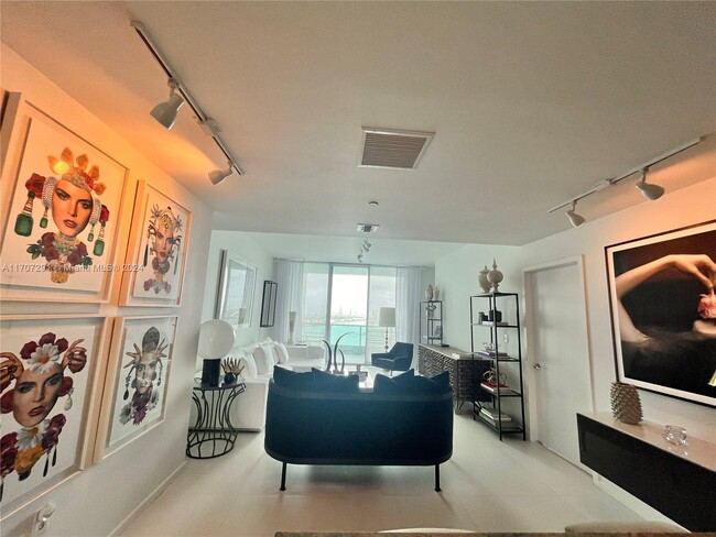 Photo - 900 Biscayne Blvd Condo Unit 2702