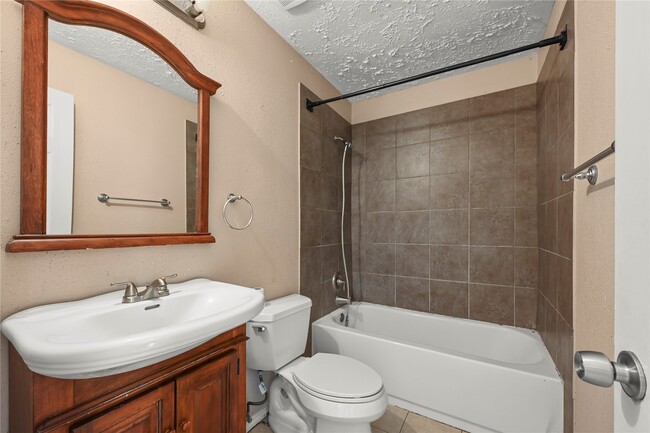 Photo - 6903 Foxcroft Ln Casa