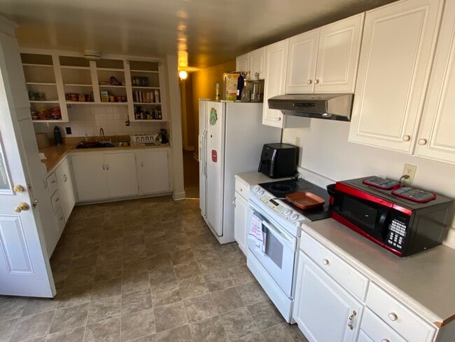 Photo - 103 Lucas Dr Unit A