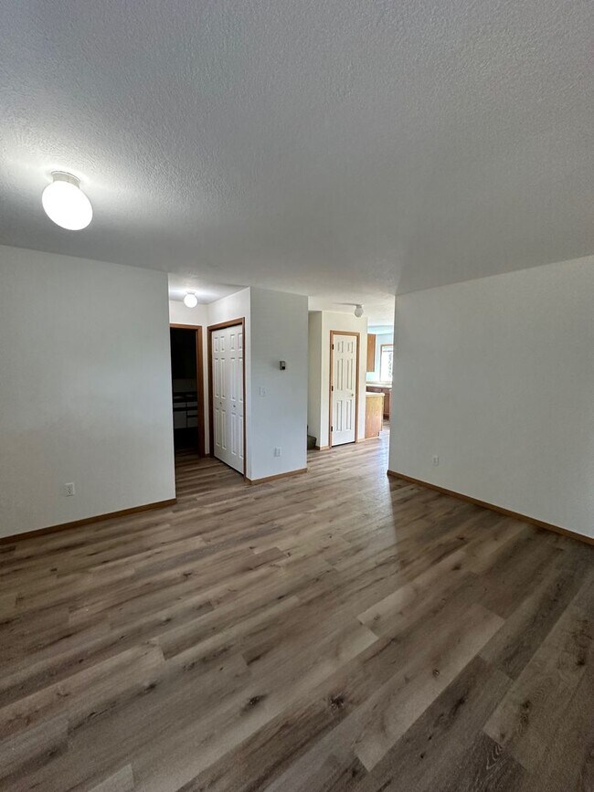 Photo - 110 N Pondera Ave Unit 110B