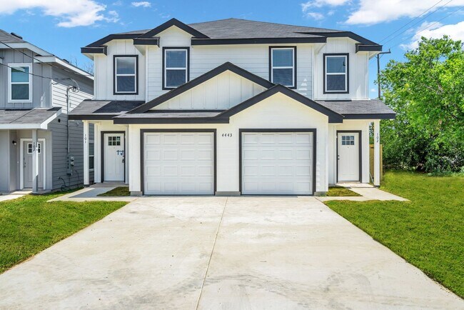 Photo - 4443 Red Haven Dr Townhome
