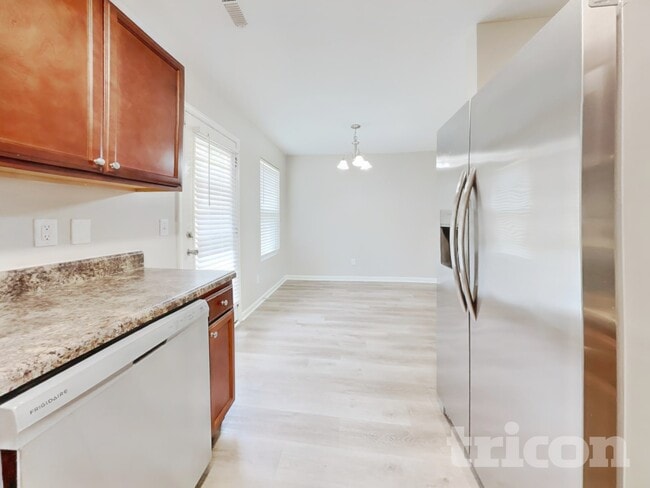 27 Anna Maria Ct