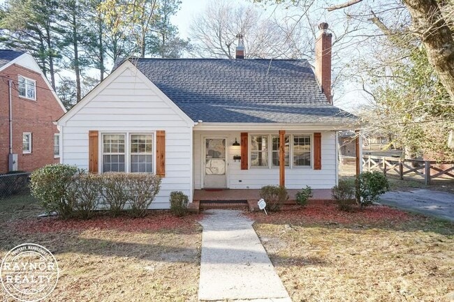 Photo - 433 Norvell St