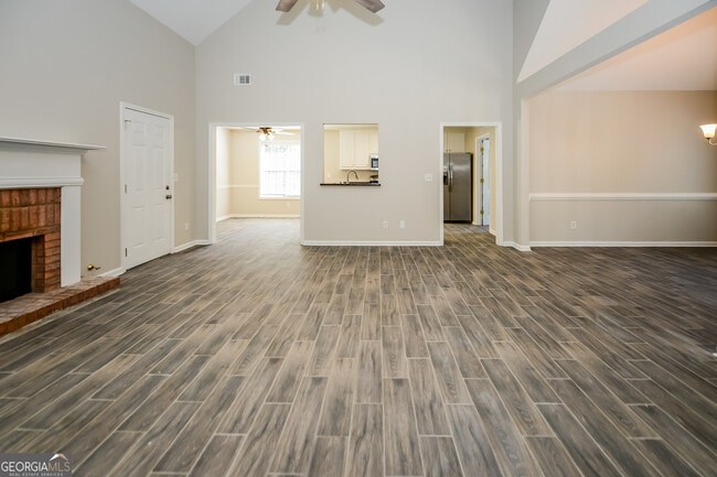 Photo - 1017 Crown River Pkwy