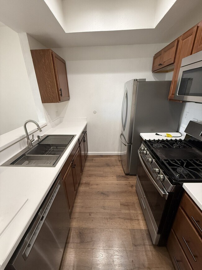 19350 Sherman Way Unit 208
