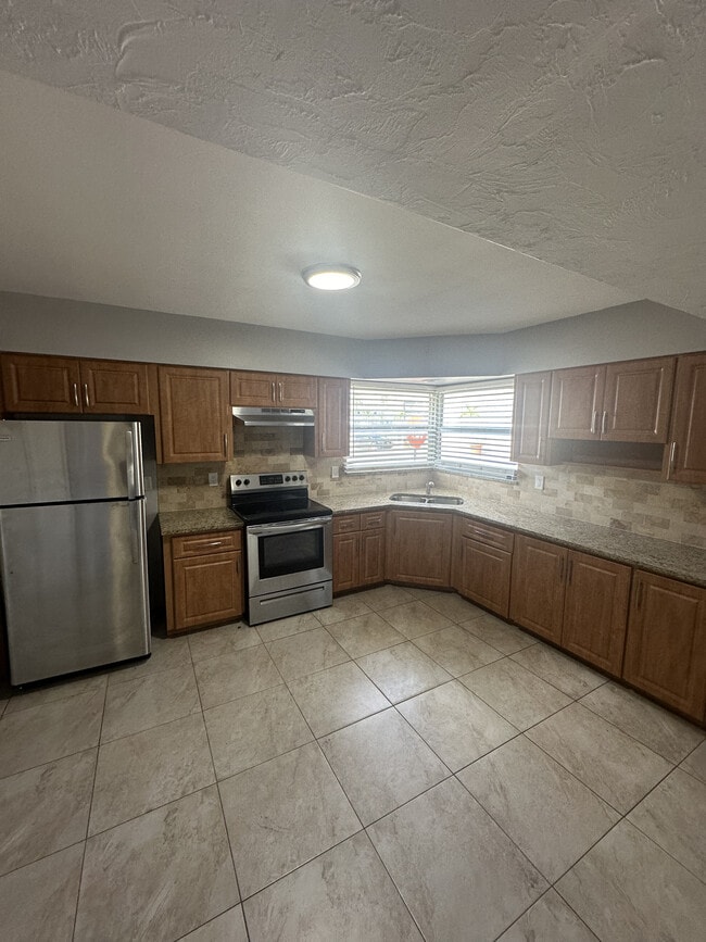 kitchen - Terrona Apartments