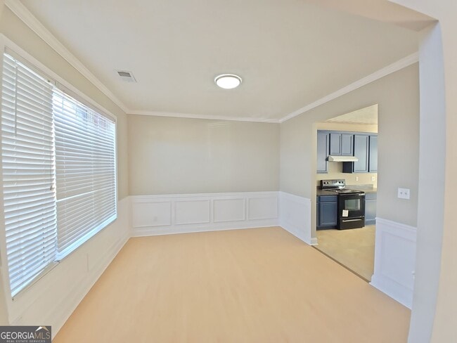 Photo - 437 Bedford Crossing