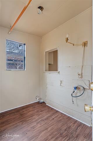 Photo - 325 Edwards St