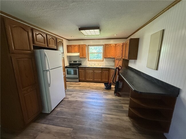 Photo - 238 State Rd S-37-435