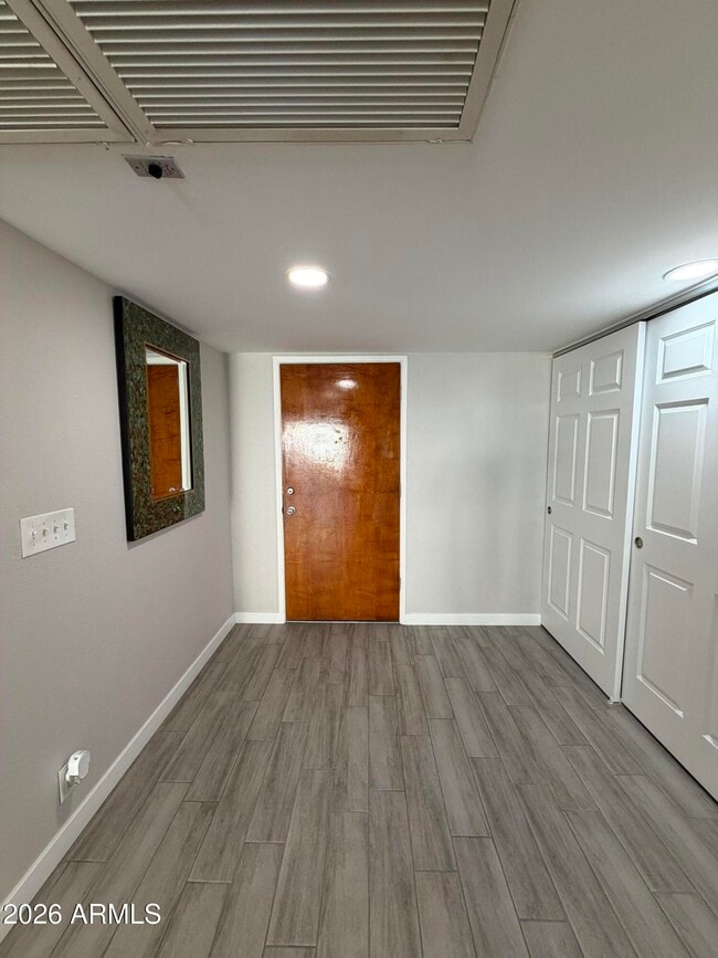 Photo - 7820 E Camelback Rd Unidad 604