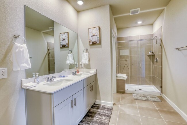 Photo - 3110 Moontide Ln