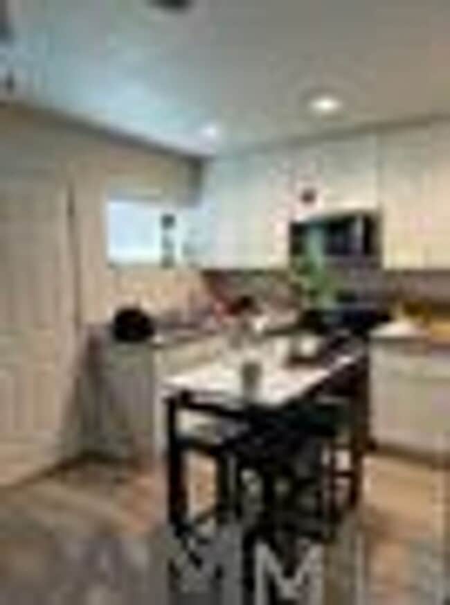 516-522 Live Oak Blvd.