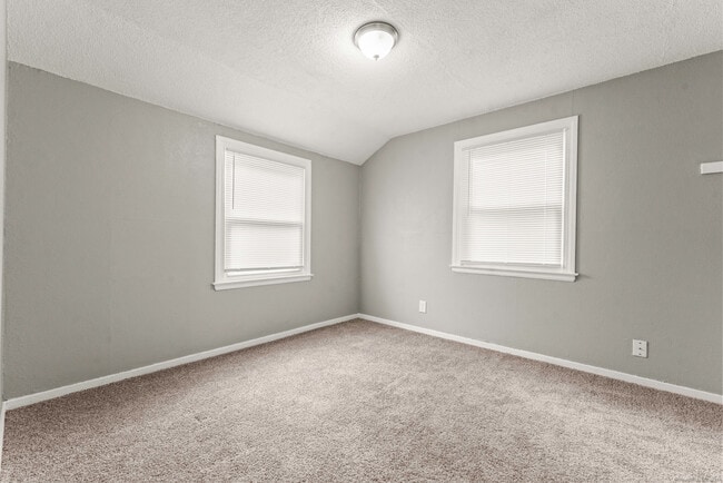 Bedroom - 103 Cannon Rd