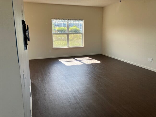 Photo - 81 Beaver Rd