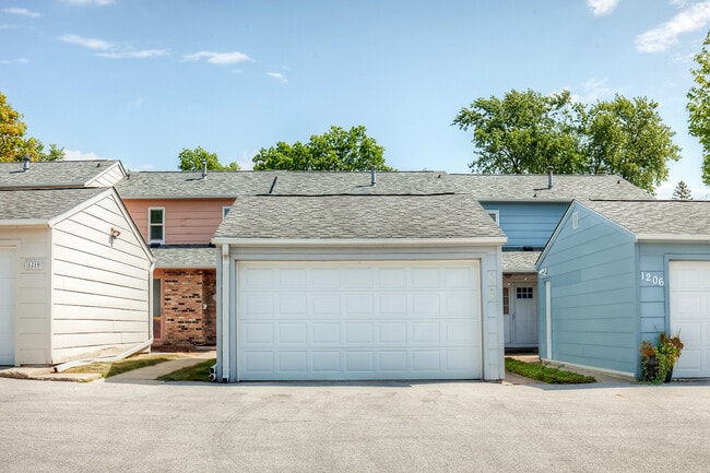 Photo - 1208 Truman Pl