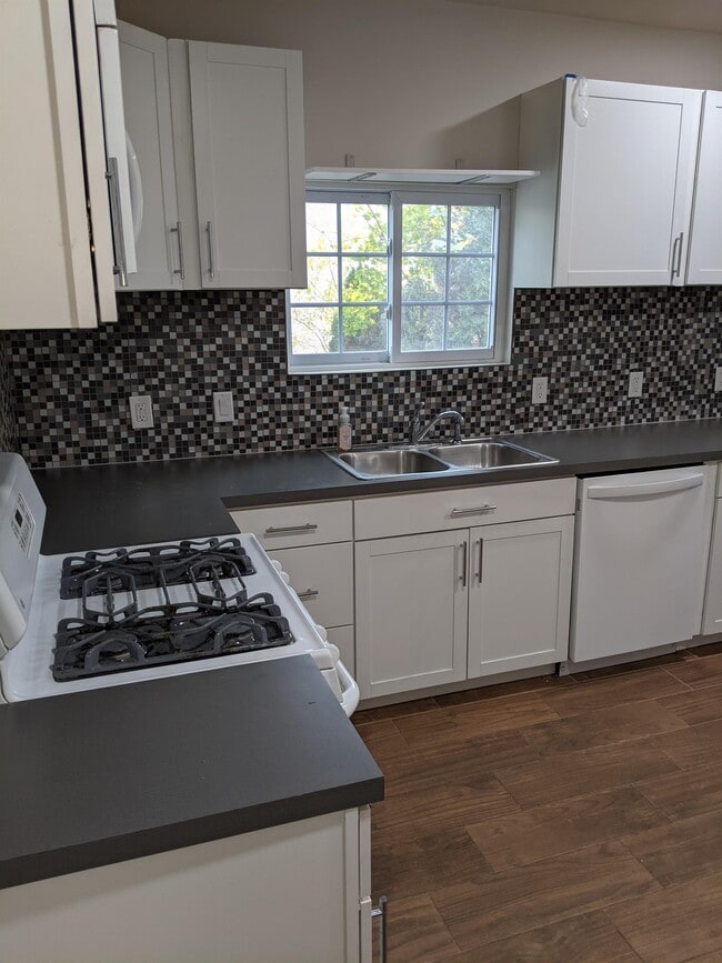 Photo - 60 E Baltimore St