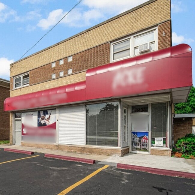 Building Photo - 18434 Torrence Ave