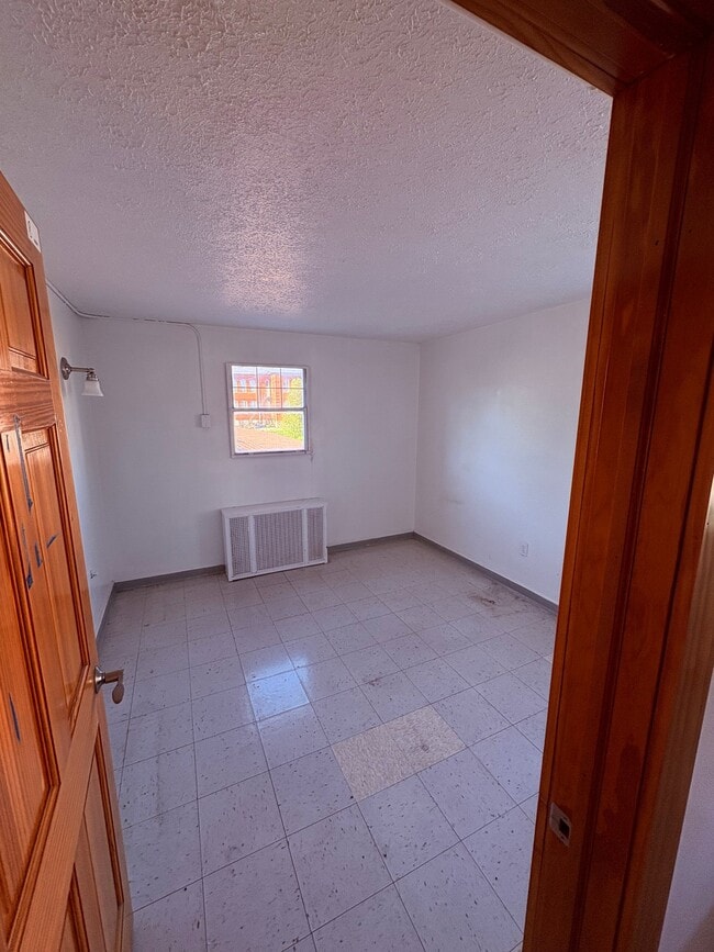 Photo - 312 W State St