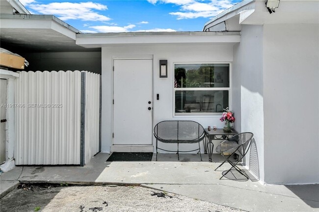 Photo - 6501 SW 4th St Unit B