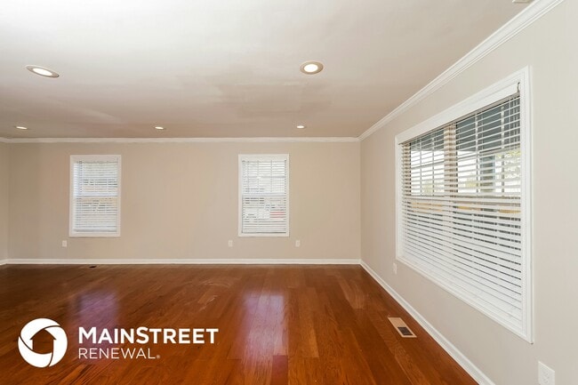 Photo - 4030 Masters Rd