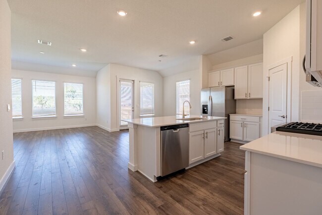 Photo - Beautiful 4 bedroom, 2.5 bathroom home in Leander!!!