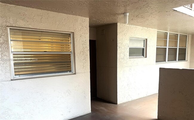 Photo - 9531 Seagrape Dr Unit 305