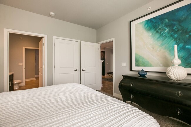 SkyStone Apartments