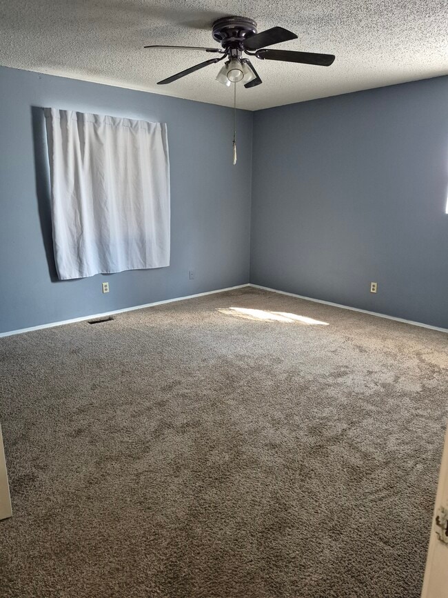 Photo - 133 Elizabeth Dr