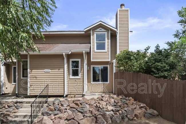 Building Photo - 2626 E Dale St Rental