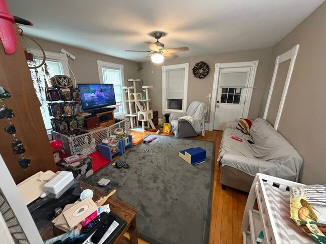Photo - 635 Franklin St Unit 1