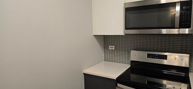 Photo - 160 Lafayette St Unit 52110