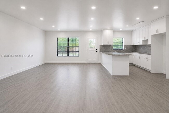 Photo - 1815 NE 154th St