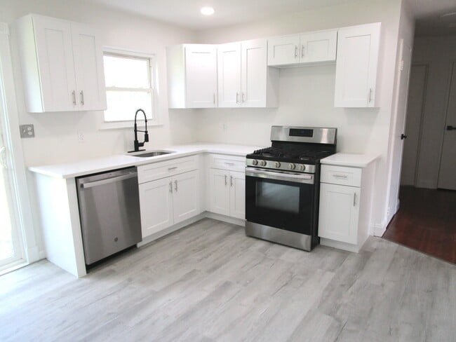 74 Brookhill Dr
