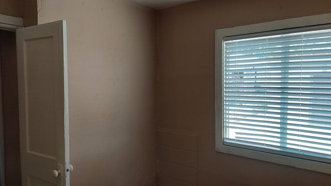 Photo - 9642 S 27th Ave