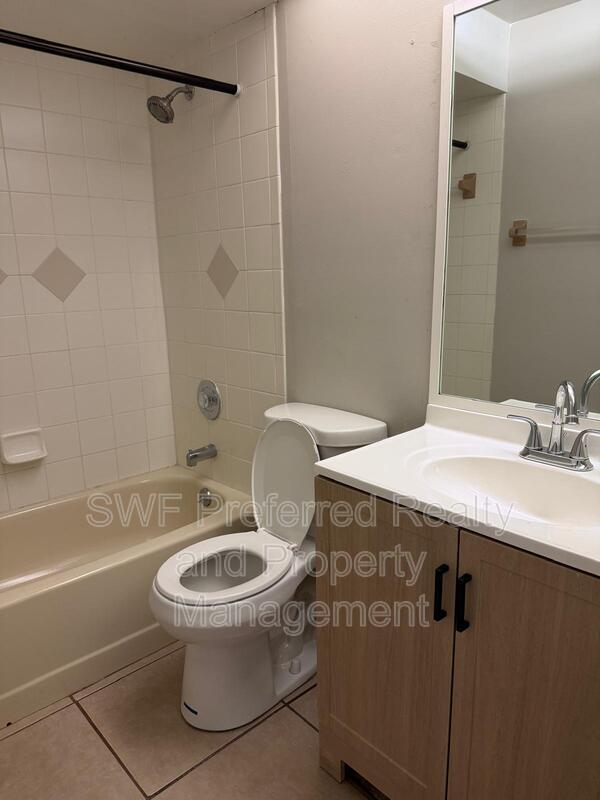 Building Photo - 7400 Constitution Cir Unit 109