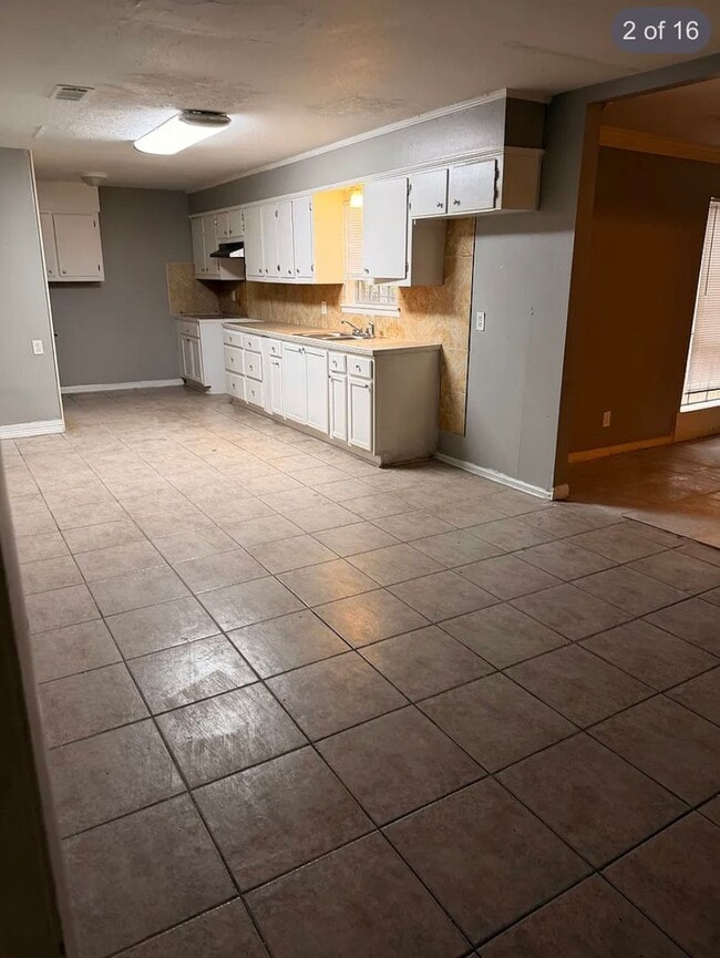 Photo - 115 Hayes Dr