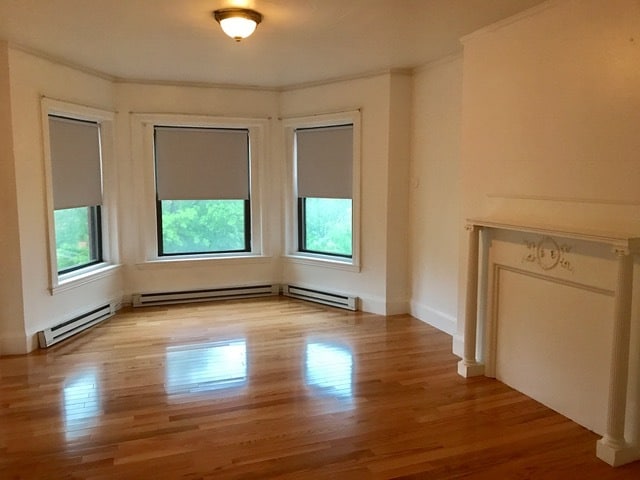 Building Photo - 849 Beacon St Rental