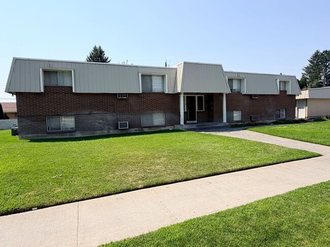 Building Photo - 1110 Garfield St Unit #4