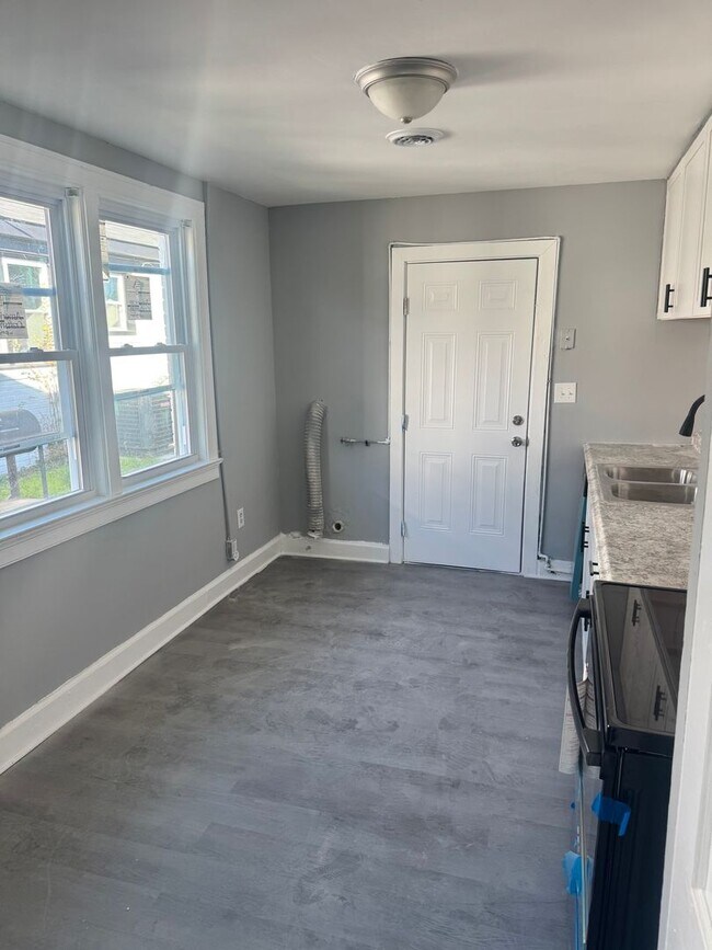 Photo - 2bd/1ba Apt in downtown Columbia Unit 2216 Liberty St