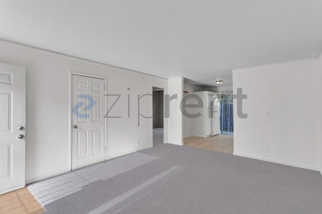 Photo - 417 Alamo Creek Ct