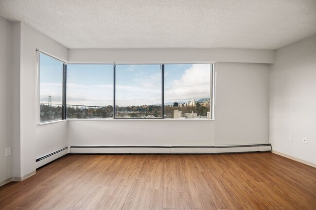 Living Space - International Plaza